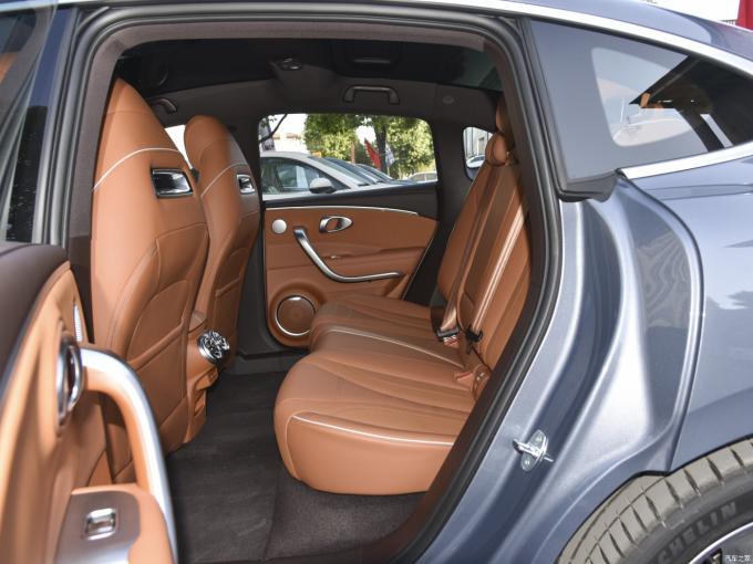 2024 Ora Cat EV Автомобиль Grand Cat Lighting Cat Dark Night Версия 555 км 204 л. с. 9