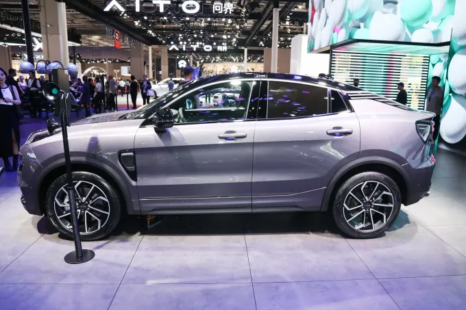 2024 Lynk & Co 05 New Energy 2023 1.5TD EM-P гибридный 5-дверный 5-местный внедорожник 4